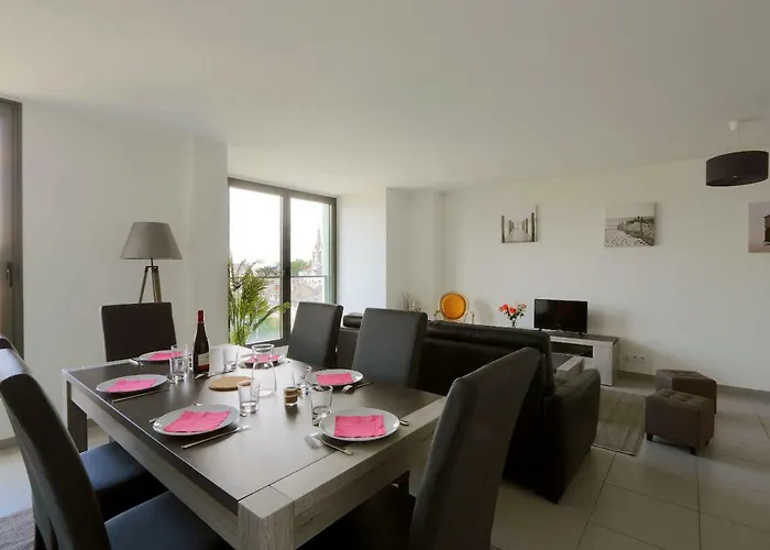 Apartament La Nef, Magnifique, 2 Chambre, Gare Vinci Tours