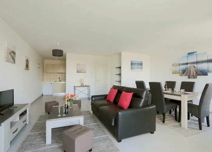 Apartament La Nef, Magnifique, 2 Chambre, Gare Vinci